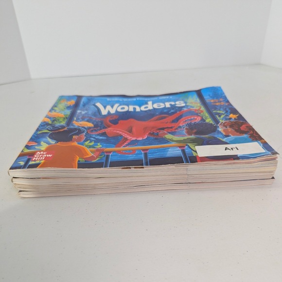 McGraw Hill Wonders Reading/Writing Companion Grade K | Units 1–4 Workbook Set - Picture 6 of 11